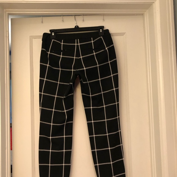 Dress pants - Picture 3 of 4